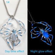 Halloween Creative Stereo Luminous Spider Necklace Glowing Night Fluorescence Antique Vintage Glow In The Dark For Men Women Gift Party Halloween Day Club